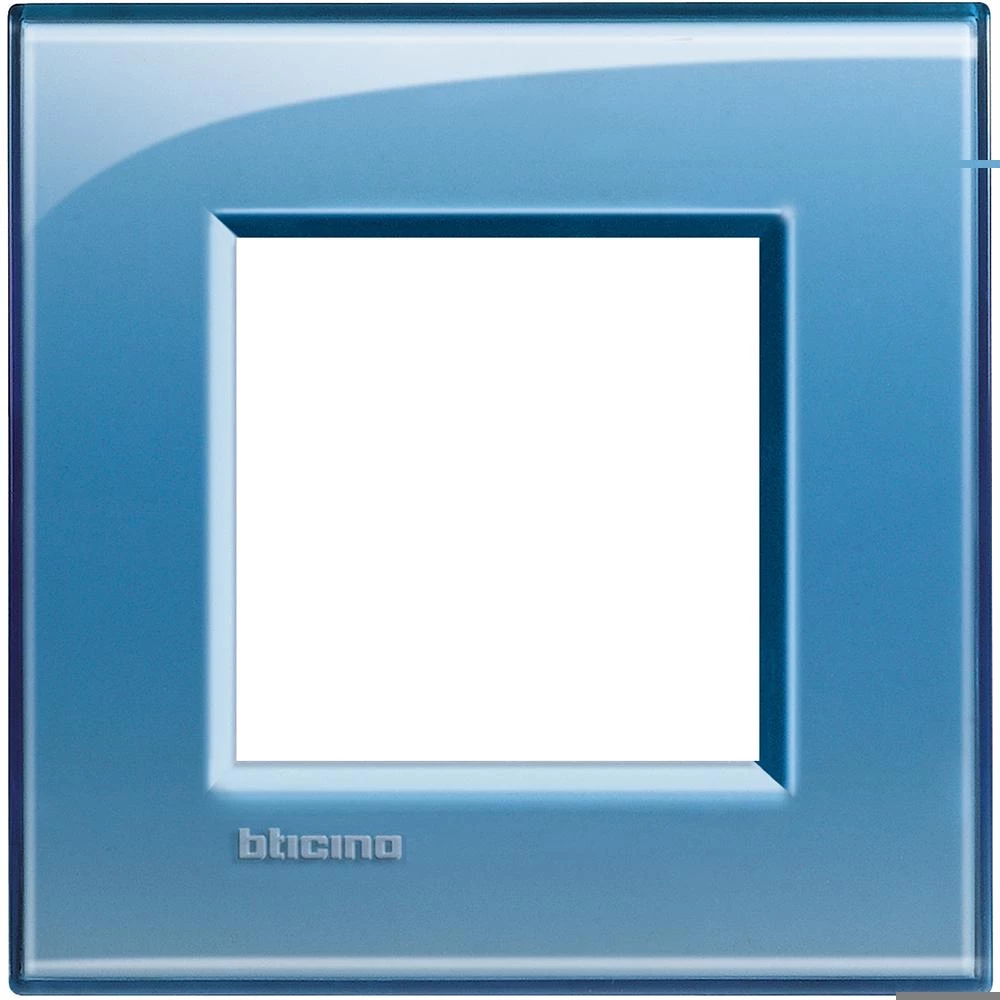 артикул LNA4802AD название Рамка 1-ая (одинарная) прямоугольная, Bticino, Серия LivingLight, Голубой